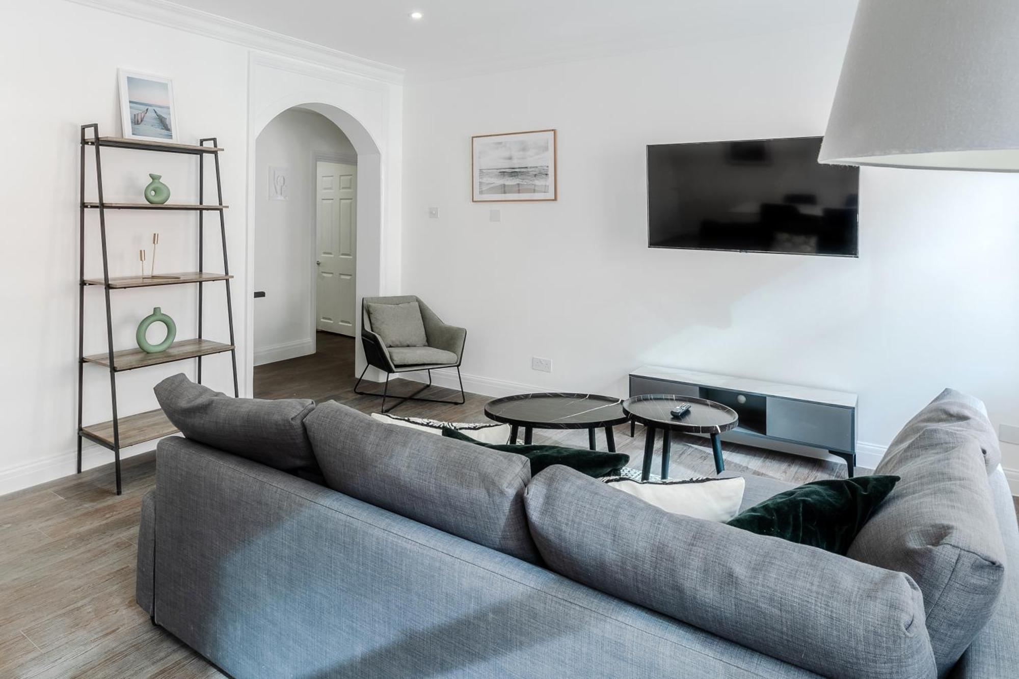 Prime Residences *