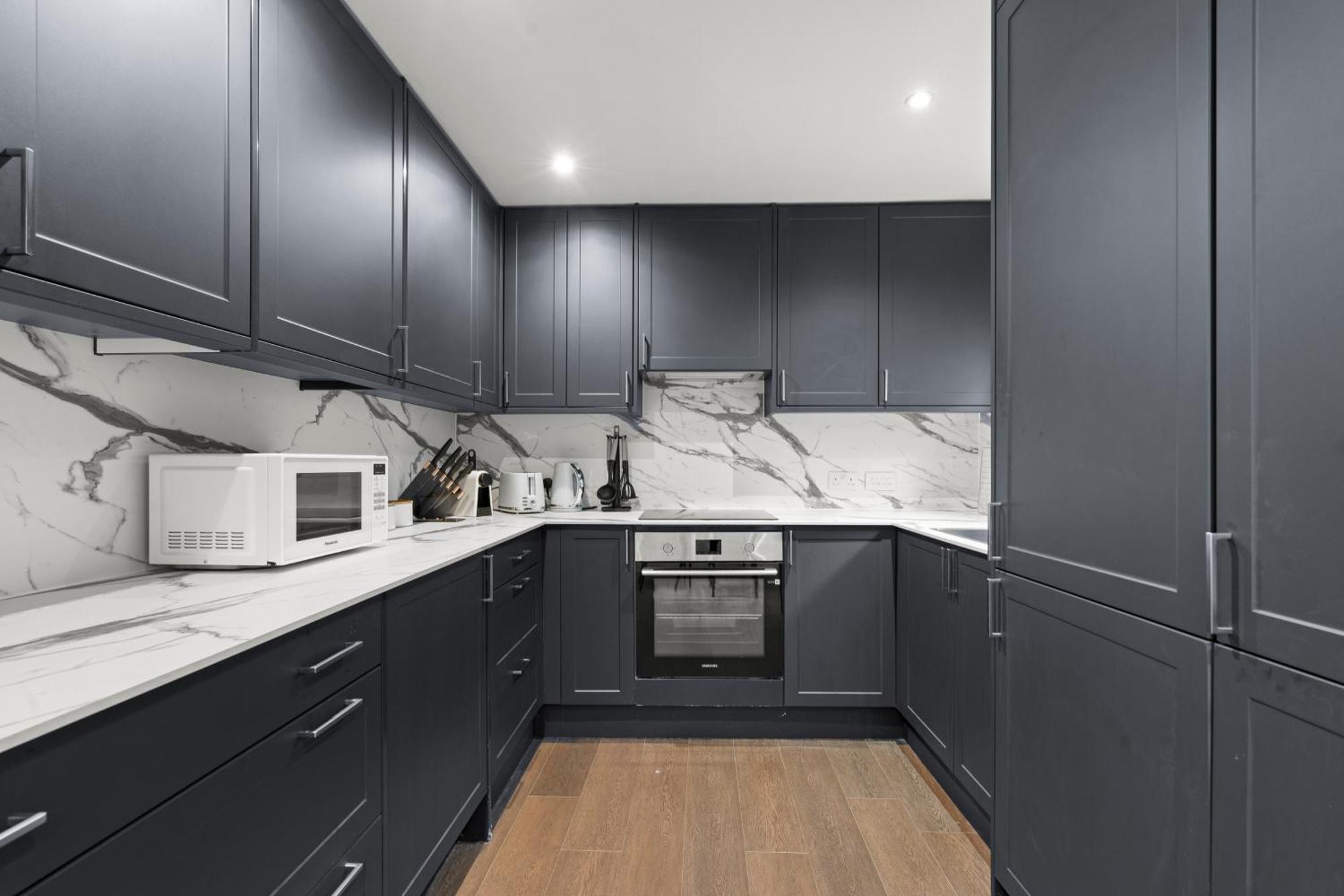 Prime Residences *